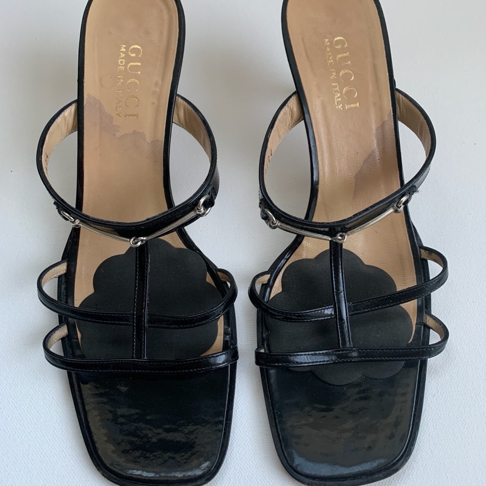 Gucci Black Patent Strappy Sandals Kitten Heel Size 9 1/2 B
